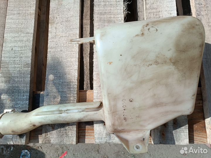 Бачок омывателя