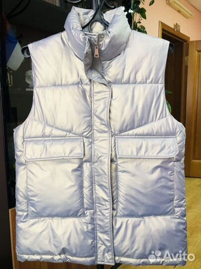 Безрукавка утепленная женская размер 48-50