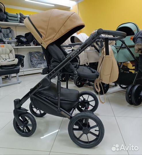 Коляска 2 в 1 Riko Basic Ozon (бежевый)