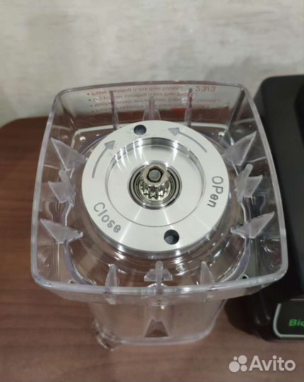 Блендер профессиональные 2200w новые доставка