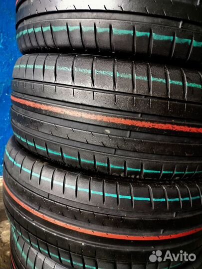 Michelin Pilot Sport 4 225/45 R19 96Y