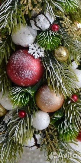 Шишки кипариса