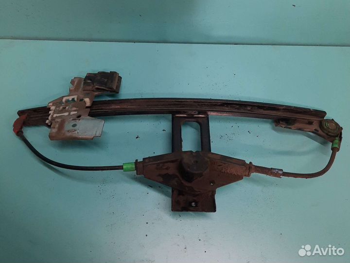 Стеклоподъемник задний правый volkswagen golf 3