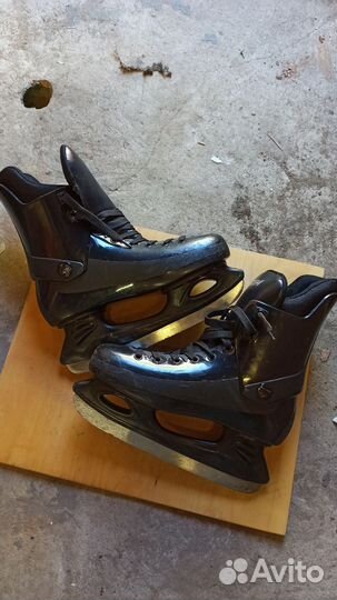 Коньки хоккейные Atemi 43