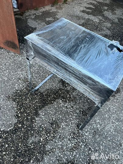 Компьютерный стол IKEA