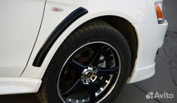 Жабры на крылья Lancer X