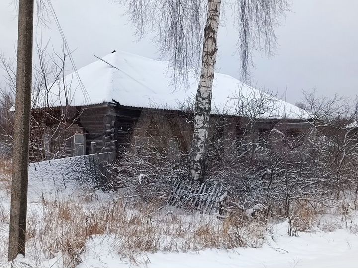 Дом 28,1 м² на участке 31 сот.