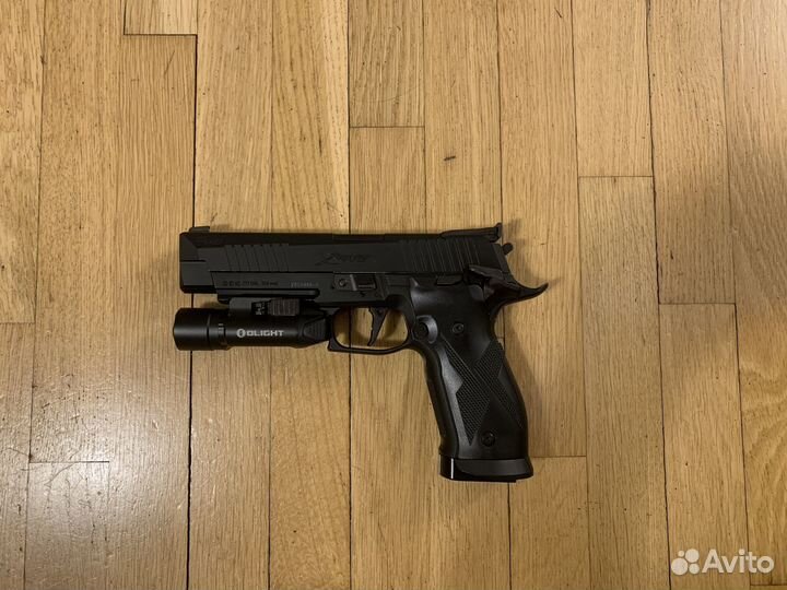 Подствольный фонарь Olight Valkyrie Turbo, LEP