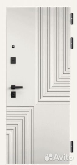 Дверь с зеркалом