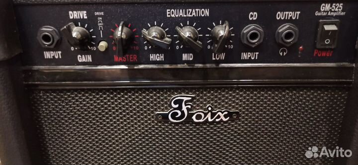 Гитара с комбоусилителем