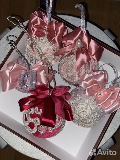 Елочные игрушки