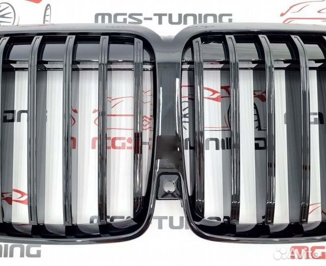 Решетка M-Performance BMW X7 G07 реcт черная