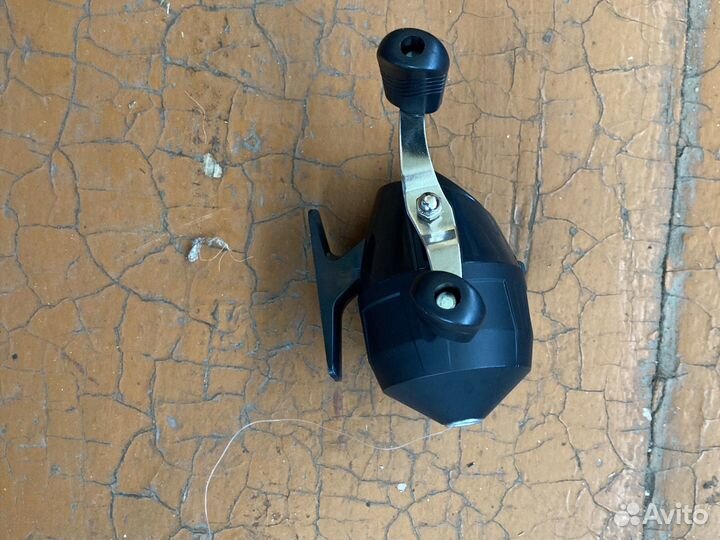 Катушка рыболовная