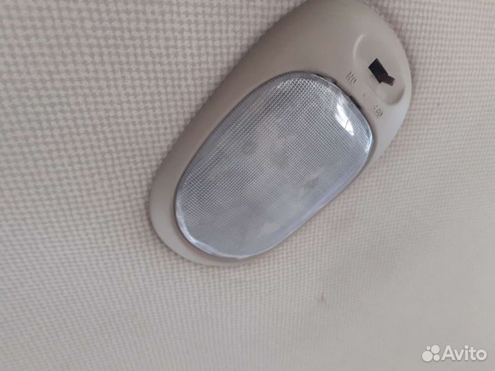 Плафон салонный Hyundai Elantra