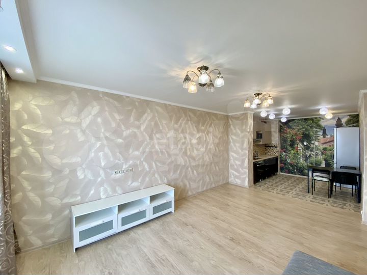 2-к. квартира, 60 м², 22/27 эт.