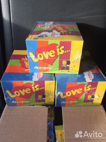 Love is 1 блок (100 жвачек) ассорти