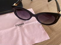 Очки солнцезащитные Fendi