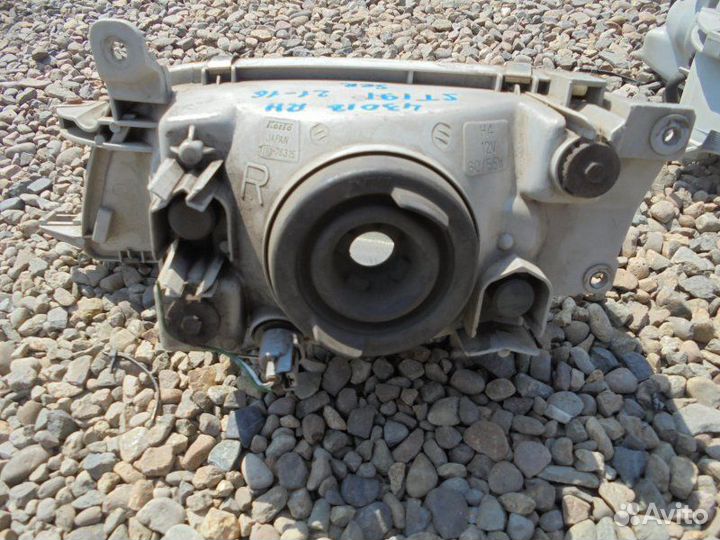 Фара правая Toyota Caldina ST191 1996