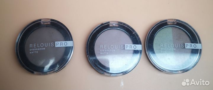 Тени для в ассортименте