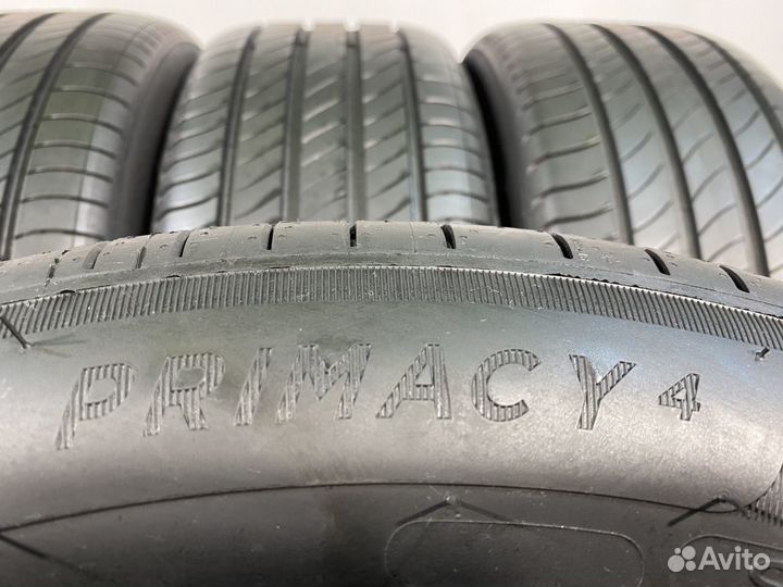 Michelin Primacy 4 215/55 R18