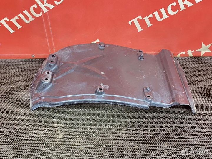 Крыло переднее верхняя часть Renault T