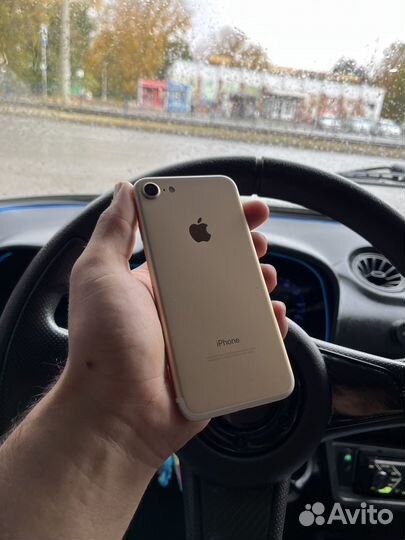 iPhone 7, 128 ГБ