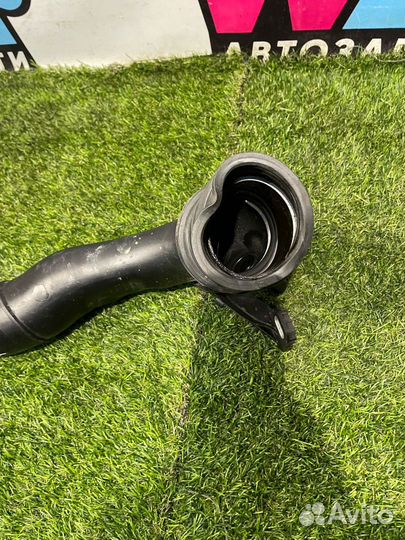 Патрубок воздушного фильтра Ford Escape 4 CX482