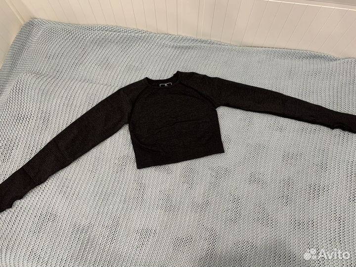 Спортивный костюмчик, размер S