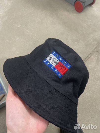 Панама с принтами: Nike, Tommy Hilfiger