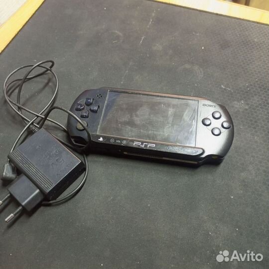 Sony psp e1008