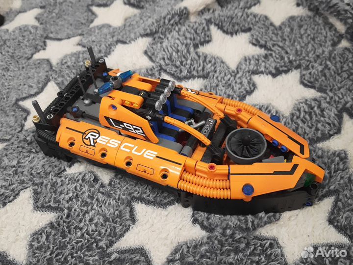 Катер из lego