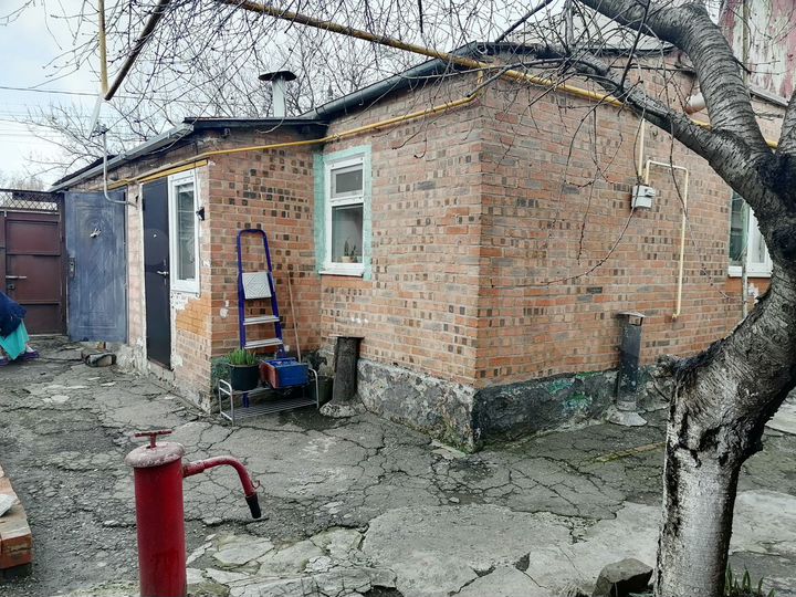 Дом 36 м² на участке 1,5 сот.