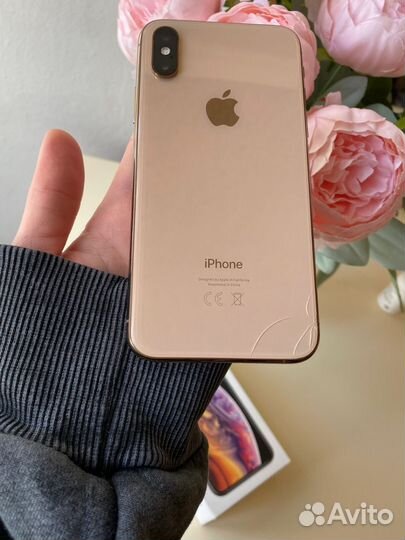 iPhone Xs, 64 ГБ