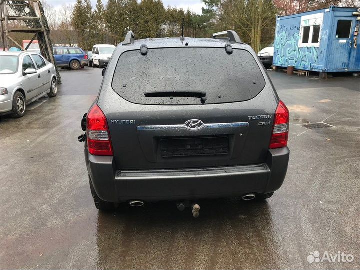 Разбор на запчасти Hyundai Tucson 1