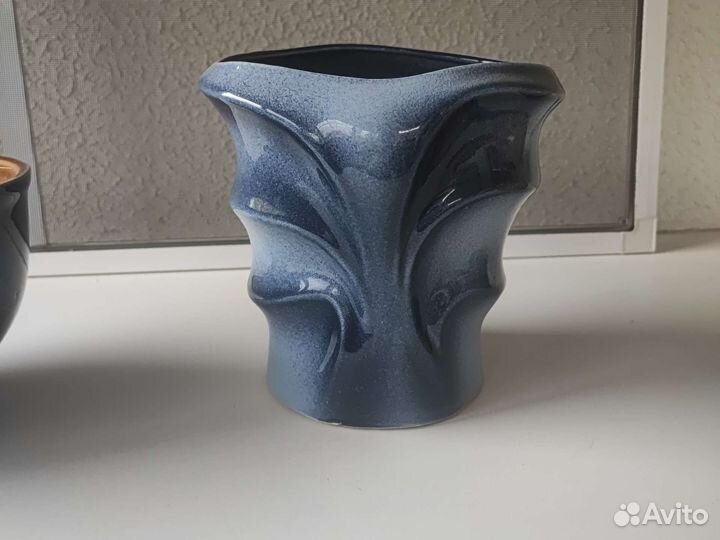 Керамические разные горшки для цветов