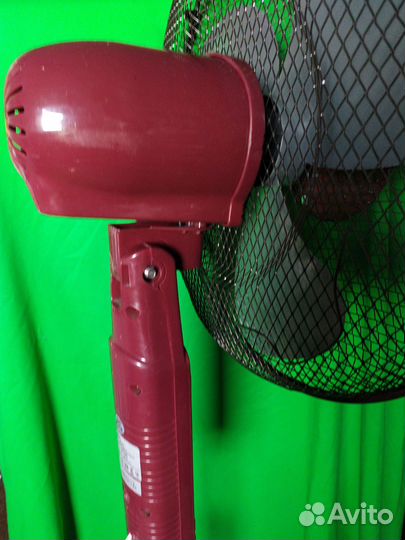 Вентилятор напольный scarlett