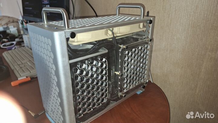 Компьютер Форм-фактор Mini-ITX