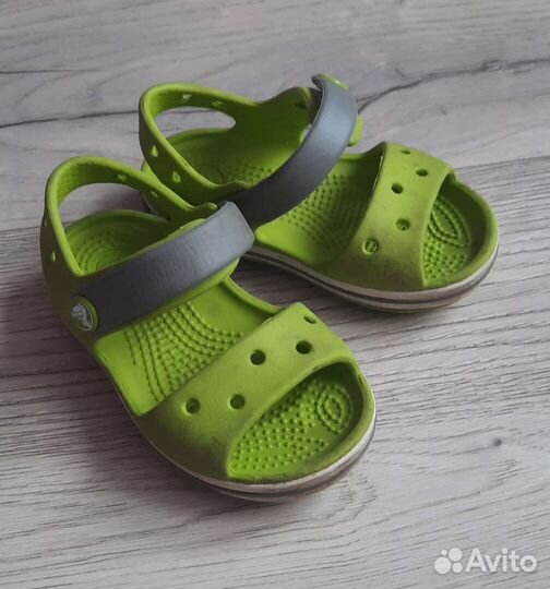 Босоножки сандалии crocs для девочки р20