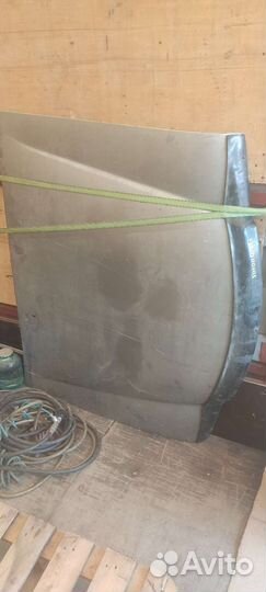 Газ 3110 волга капот в очень хорошем состоянии