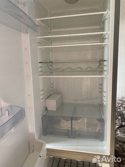 Холодильник бу Elecrtrolux Skandinavia ice