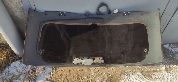Стекло двери багажника Тойота Виста Ардео
