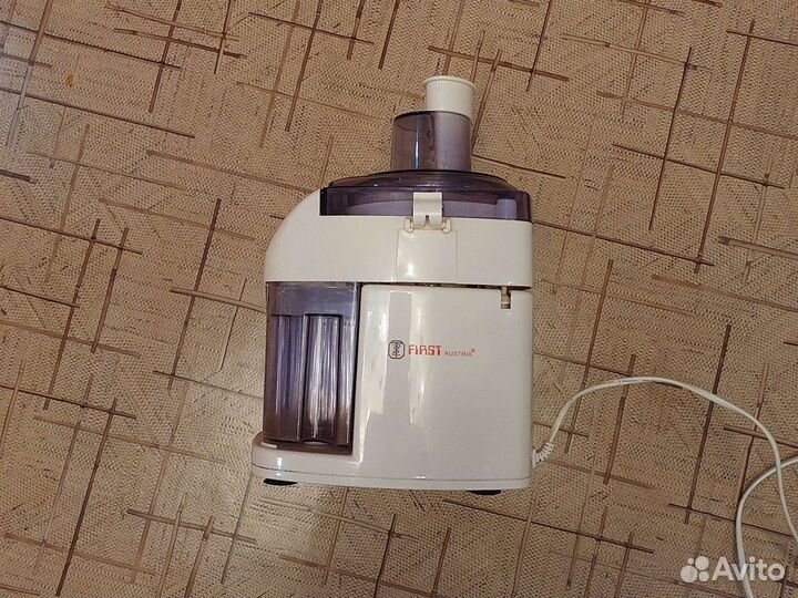 Соковыжималка First Austria NT-9214