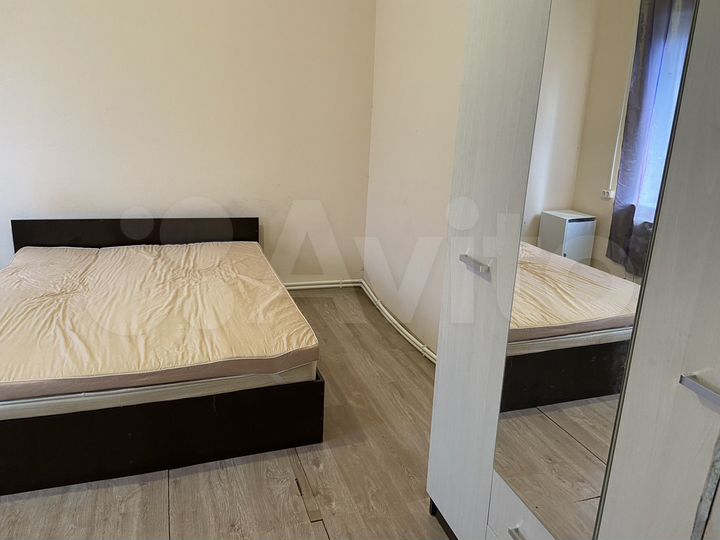 Дом 32 м² на участке 1 сот.