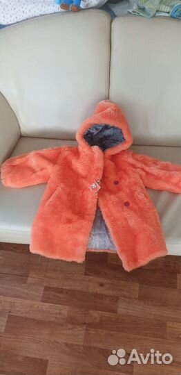 Пальто на девочку