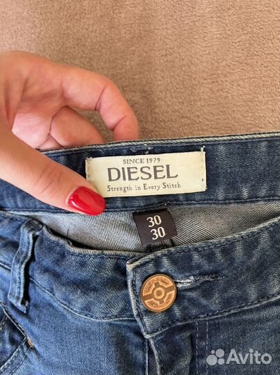 Джинсы Diesel (30)