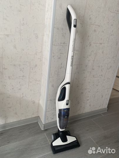 Вертикальный пылесос philips