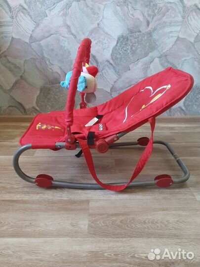 Шезлонг детский