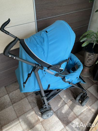 Прогулочная коляска трость