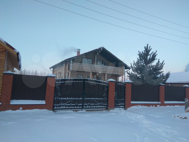 Коттедж 230 м² на участке 21 сот.