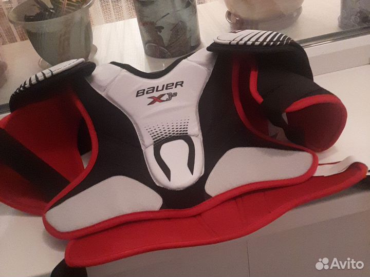 Нагрудник хоккейный bauer детский